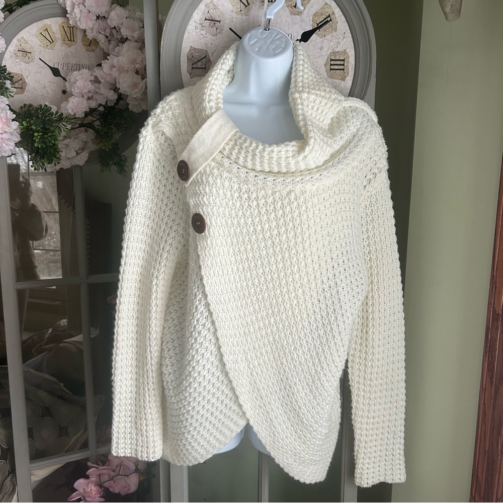 Women’s Zenana Premium Cardigan Sweater Ivory Cowl Neck Slouch Asymmetrical Sz L